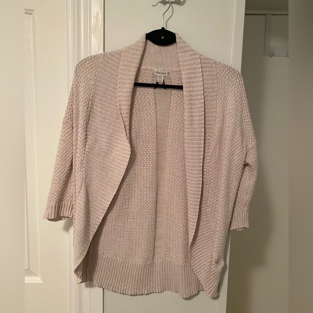 ⭐️ 2 for $10 Dynamite cream cardigan size xs